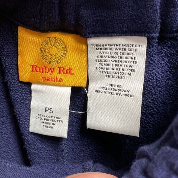 Ruby Rd. Navy Wide Leg Crop Pants Size Small Petite - Picture 3 of 4